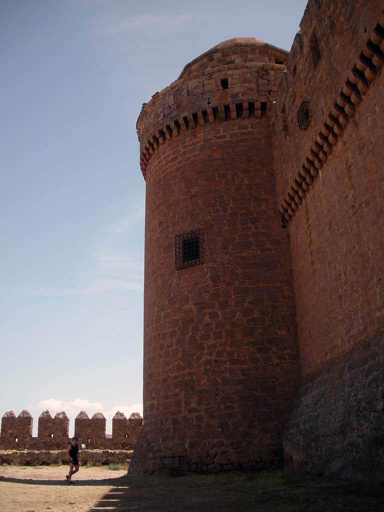 La Calahorra Castle and wall outside