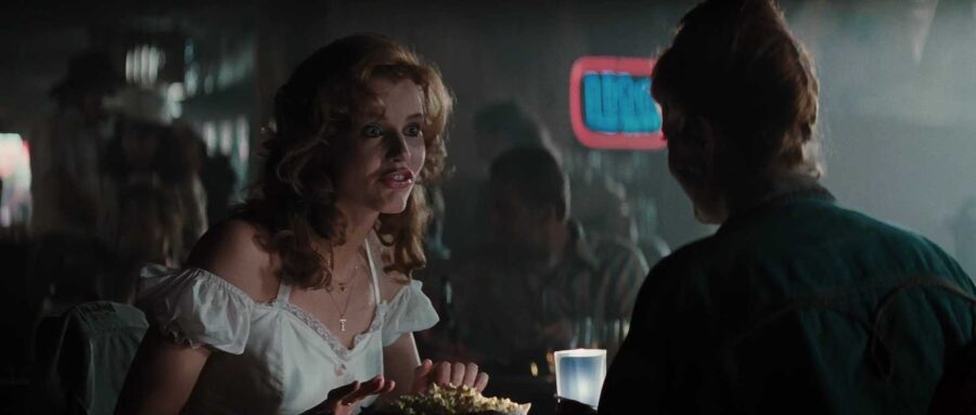 Thelma and Louise scene still Thelma (Geena Davis) speaks with Louise (Susan Sarandon) in a scene from Thelma & Louise.