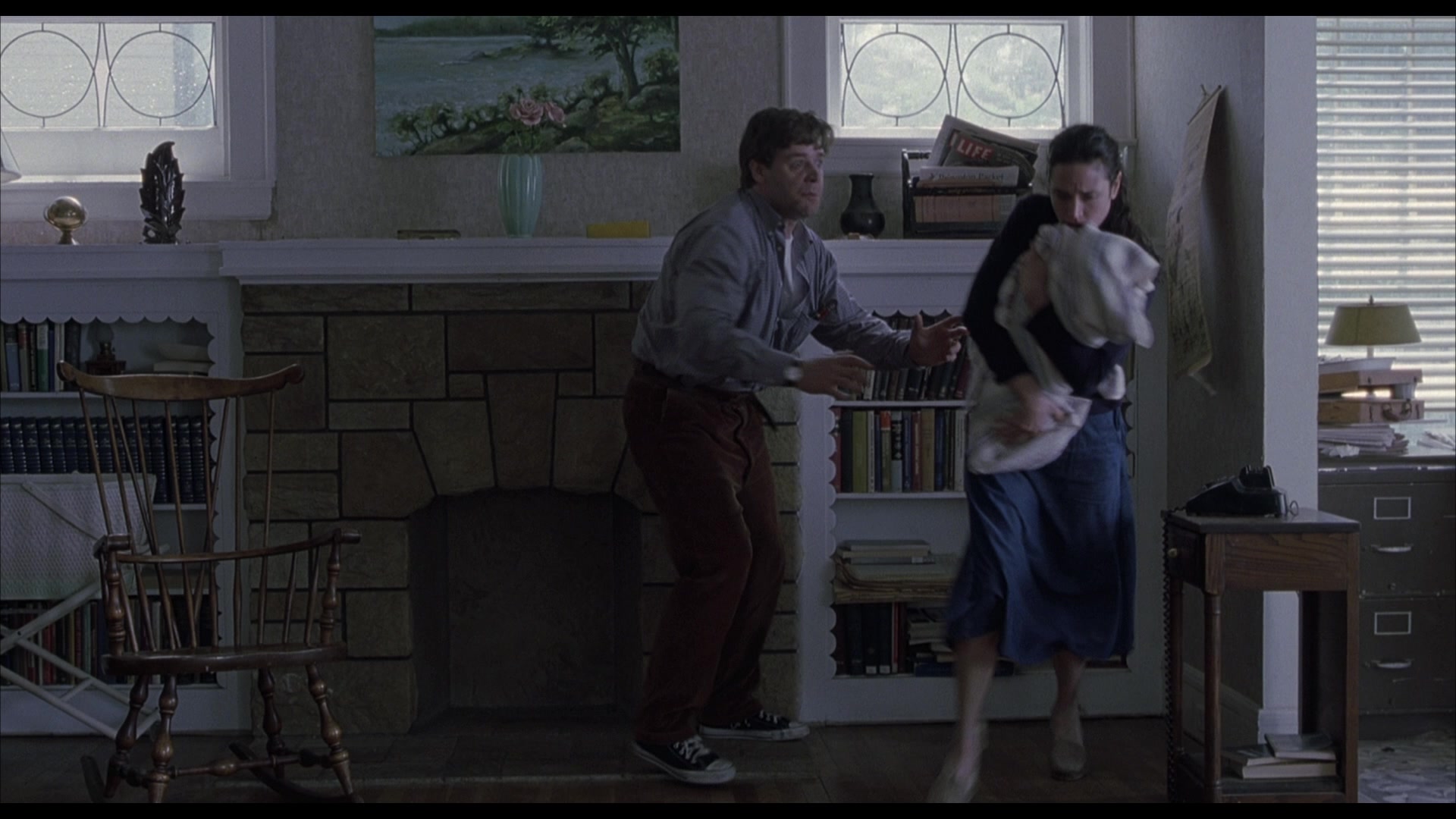 What is a Cutaway Shot in Film? Definition, Examples & Uses 5 A Beautiful Mind 2001 Cutaway shot sequence example 1