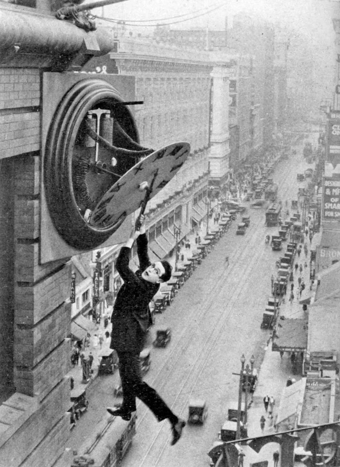 The Best Slapstick Comedies: 12 Funniest of All Time 3 A still of the famous clock scene from Safety Last! (1923)
